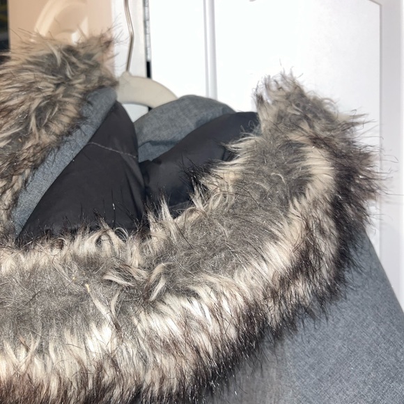 The north face arctic down parka - Picture 12 of 16